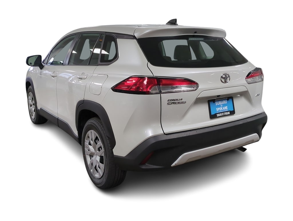 Thumbnail: 2023 Toyota Corolla Cross - 4