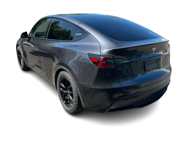 Thumbnail: 2024 Tesla Model Y - 17