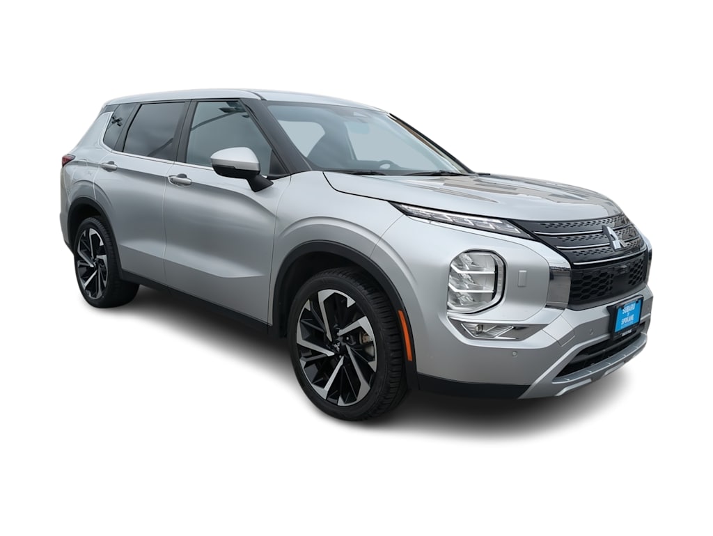 Thumbnail: 2023 Mitsubishi Outlander - 20