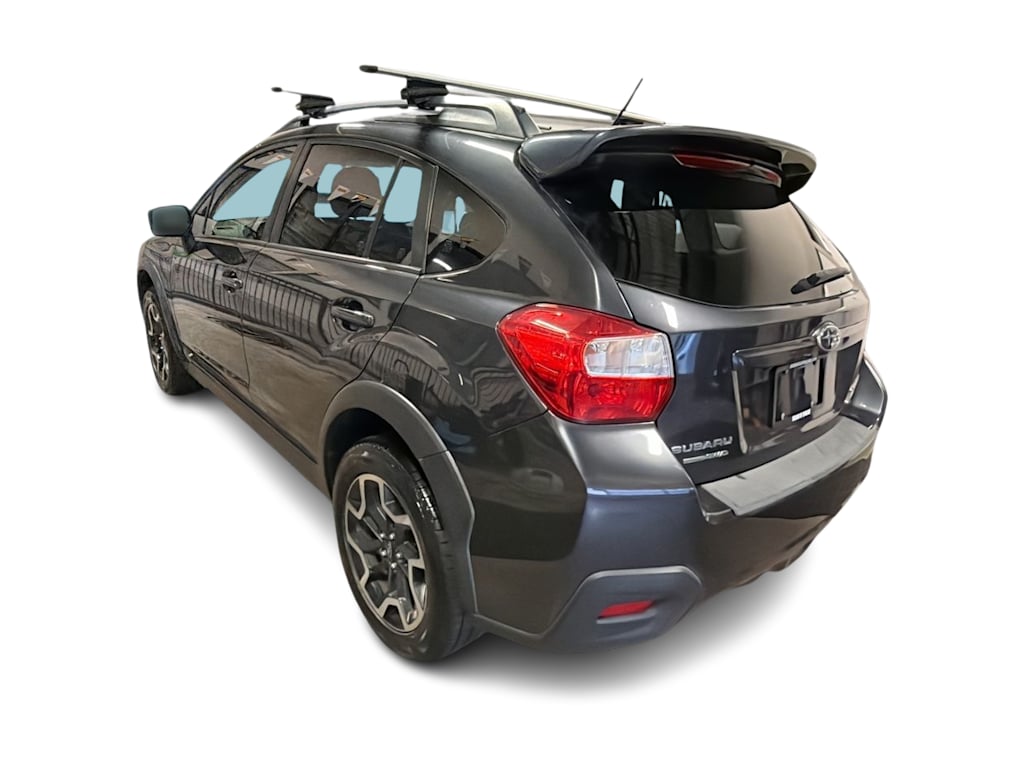 Thumbnail: 2017 Subaru Crosstrek - 4