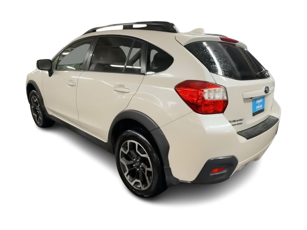 Thumbnail: 2016 Subaru Crosstrek - 4