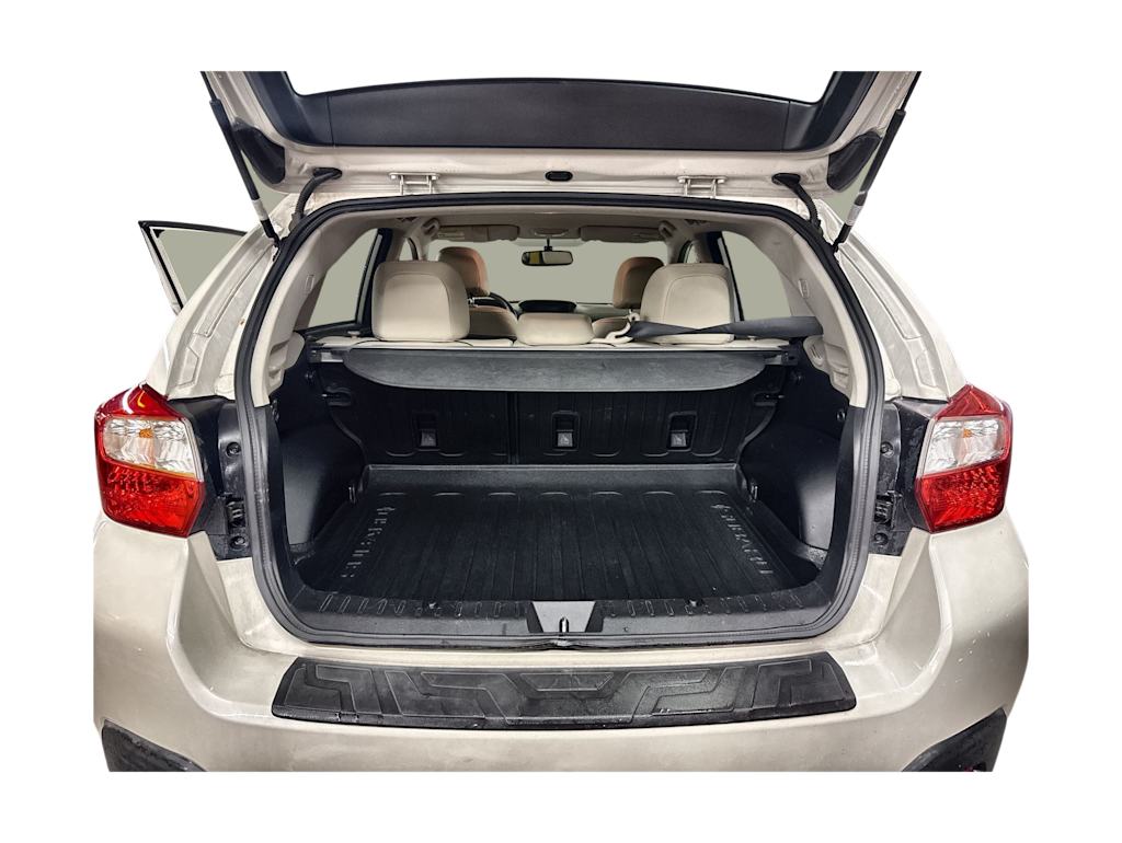 Thumbnail: 2016 Subaru Crosstrek - 17