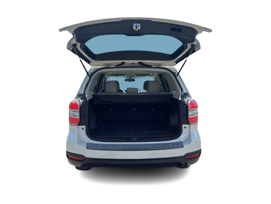Thumbnail: 2016 Subaru Forester - 11