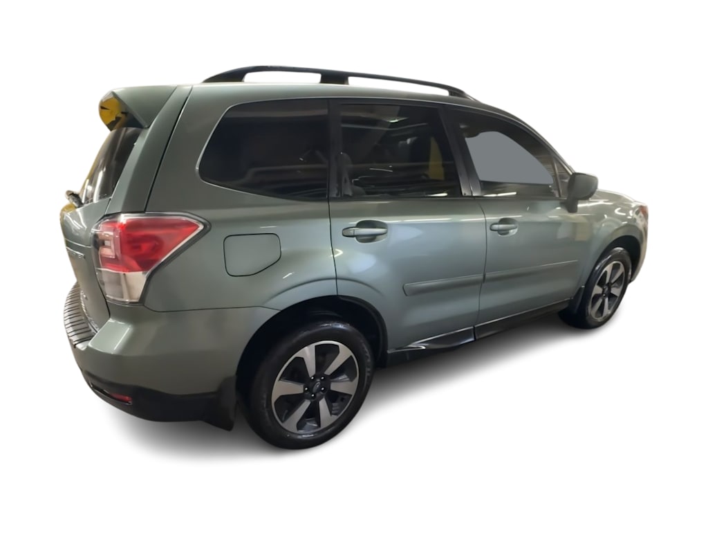 Thumbnail: 2018 Subaru Forester - 23