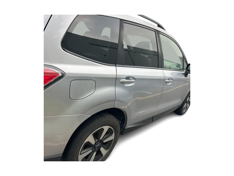 Thumbnail: 2017 Subaru Forester - 19