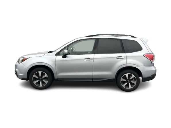 Thumbnail: 2017 Subaru Forester - 17