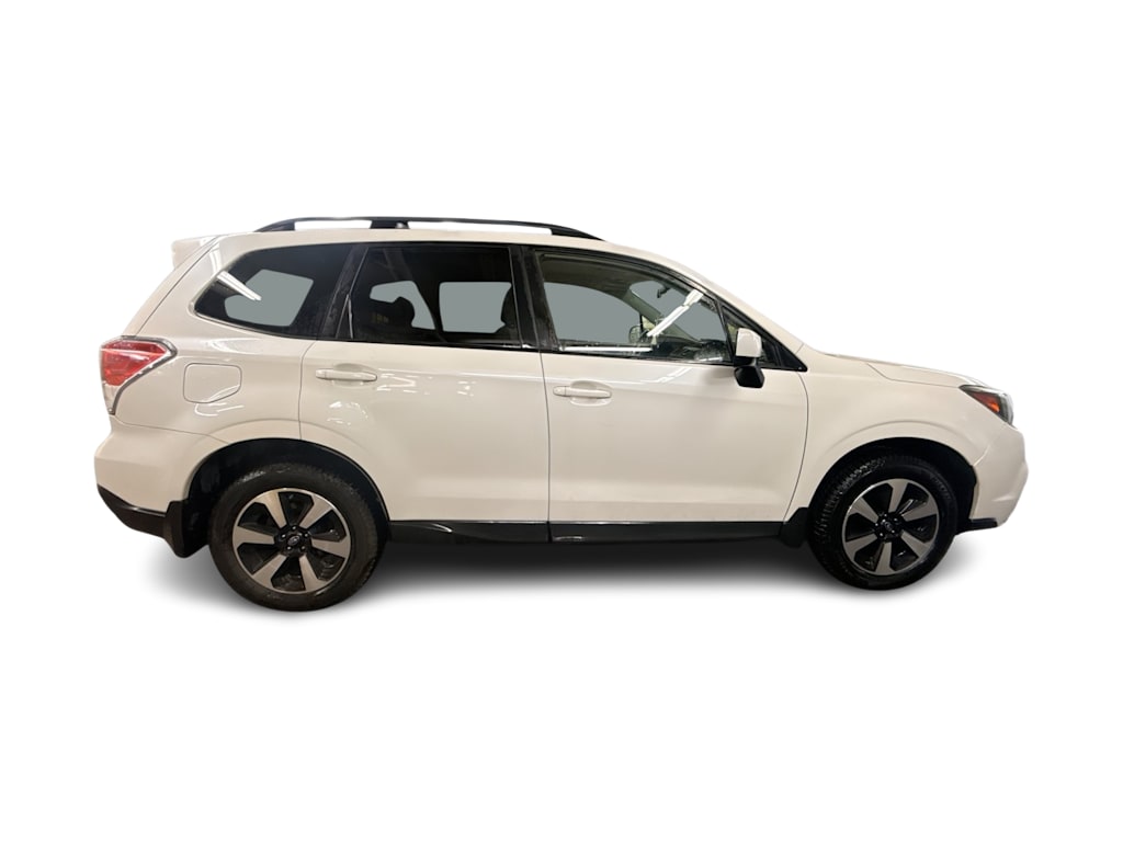 Thumbnail: 2017 Subaru Forester - 14