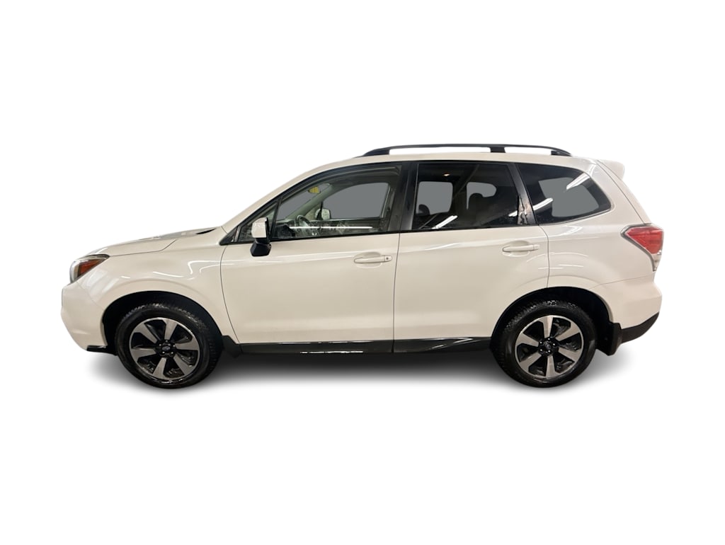 Thumbnail: 2017 Subaru Forester - 2