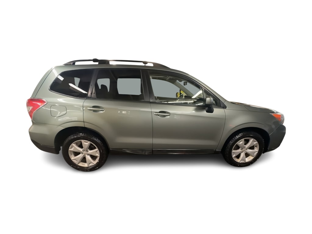 Thumbnail: 2015 Subaru Forester - 23