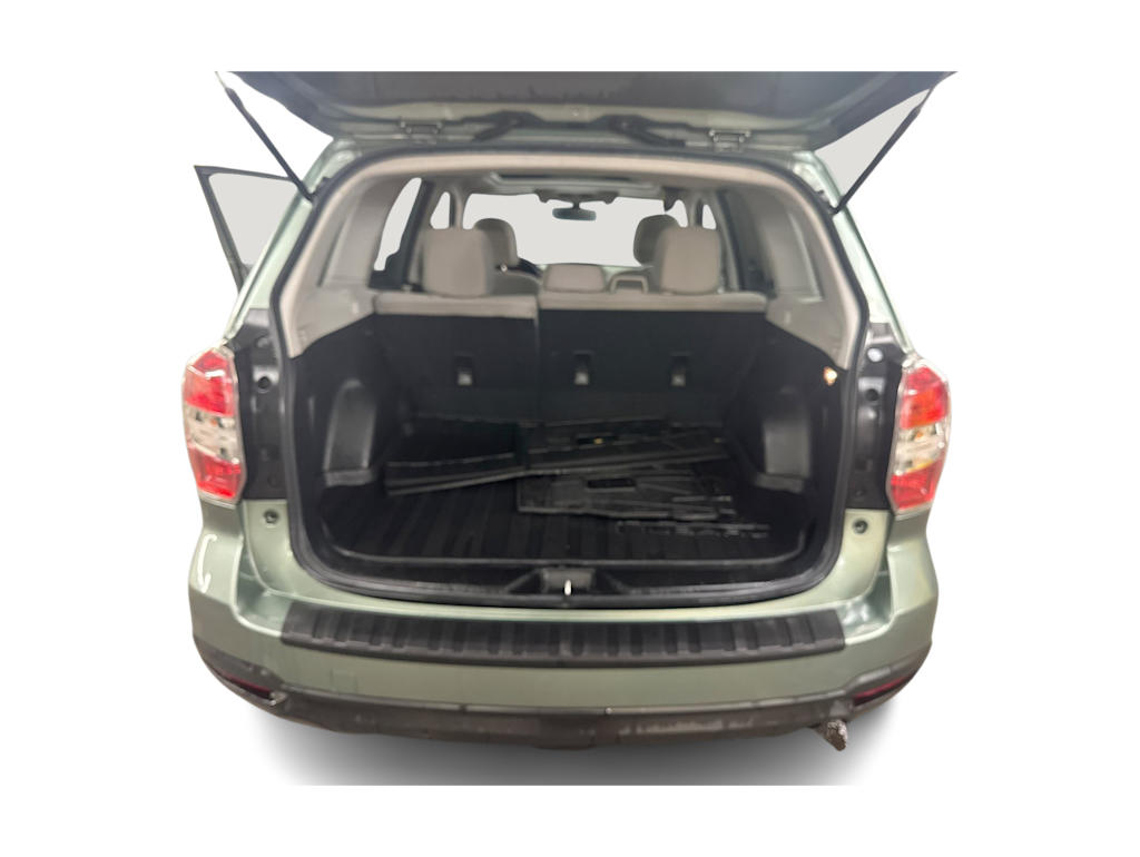 Thumbnail: 2015 Subaru Forester - 17