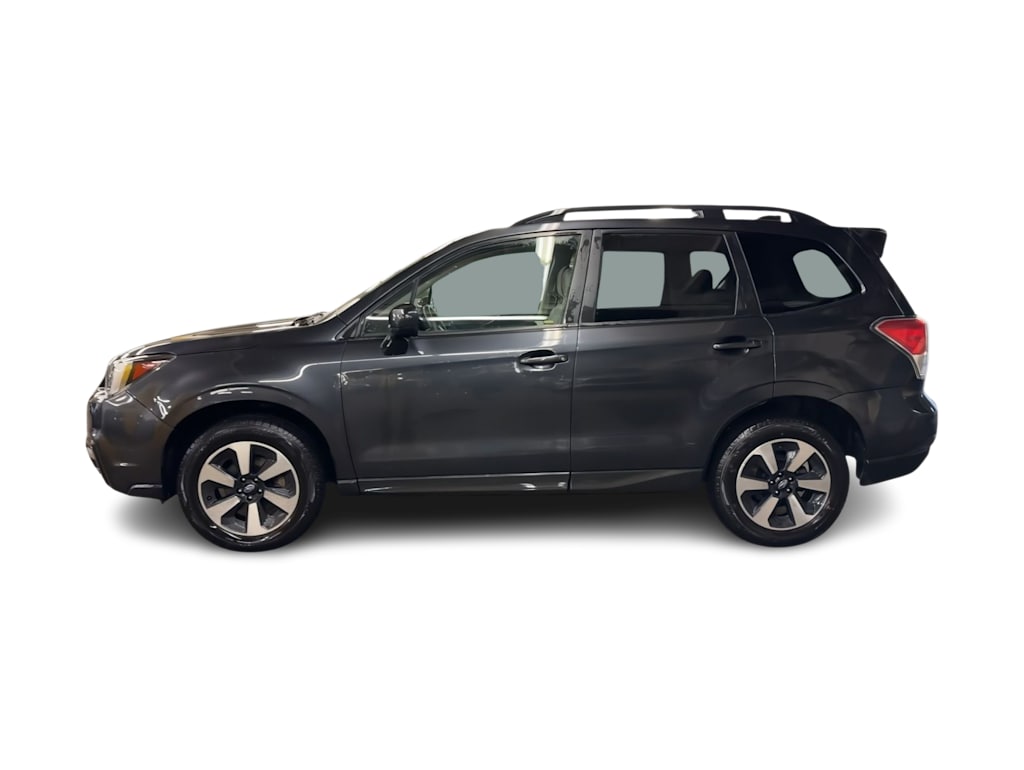 Thumbnail: 2018 Subaru Forester - 3