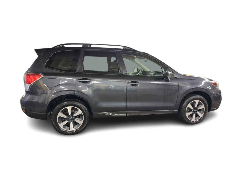 Thumbnail: 2018 Subaru Forester - 20