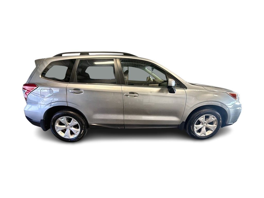 Thumbnail: 2015 Subaru Forester - 23