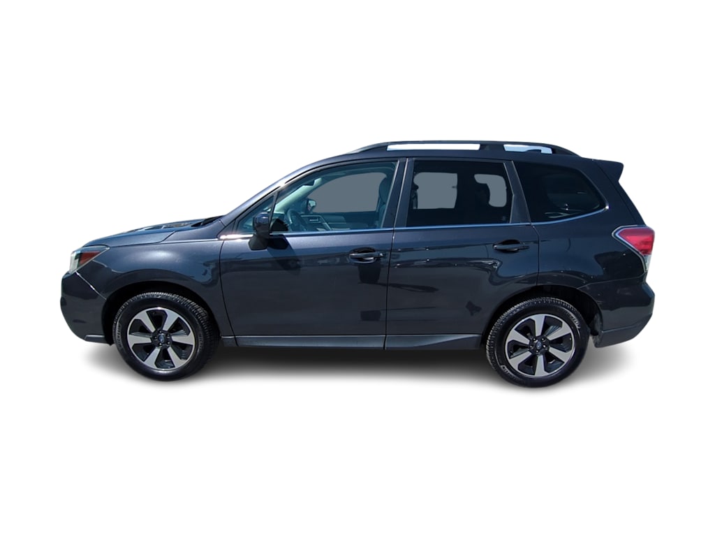 Thumbnail: 2017 Subaru Forester - 3