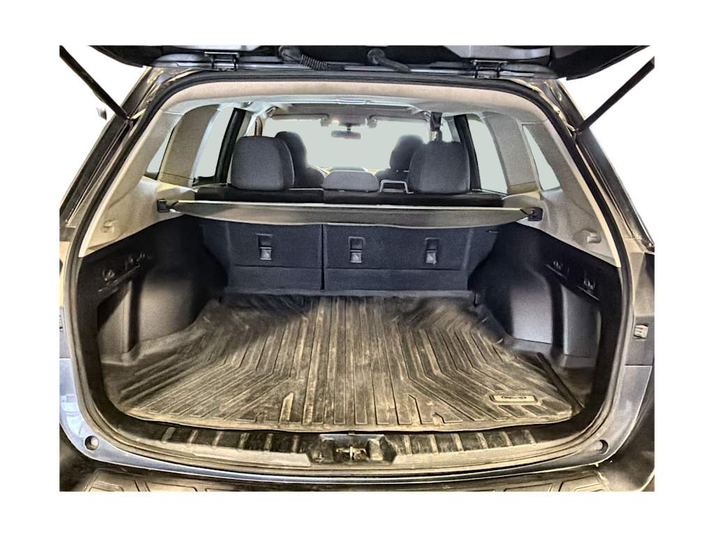 Thumbnail: 2020 Subaru Forester - 16