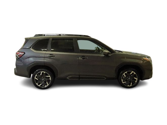 2025 Subaru Forester Limited 22