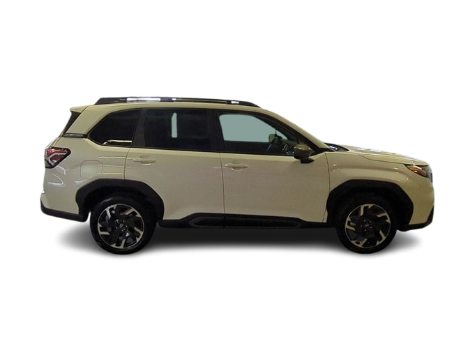 2025 Subaru Forester Limited 22