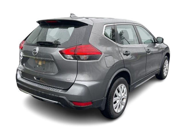 Thumbnail: 2017 Nissan Rogue - 11