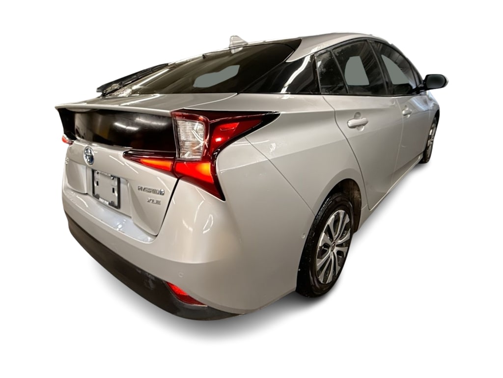 Thumbnail: 2021 Toyota Prius - 12