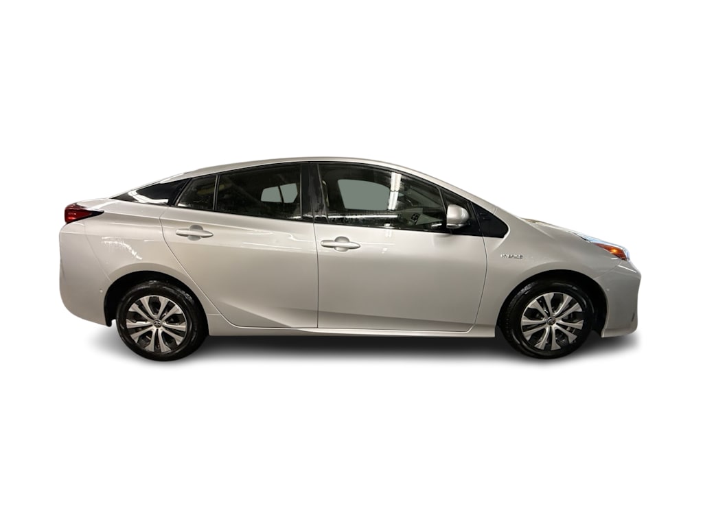 Thumbnail: 2021 Toyota Prius - 13