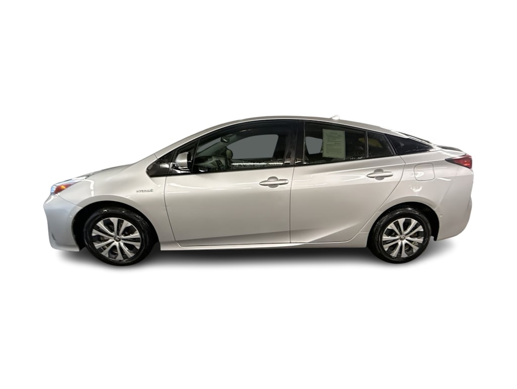 Thumbnail: 2021 Toyota Prius - 2