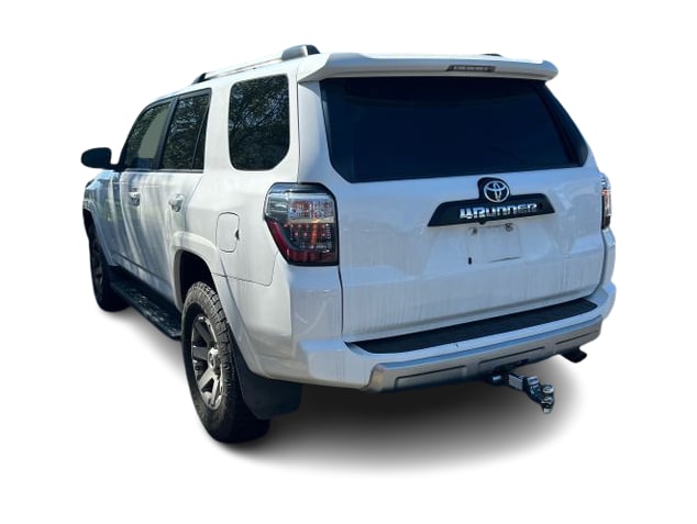 Thumbnail: 2016 Toyota 4Runner - 4