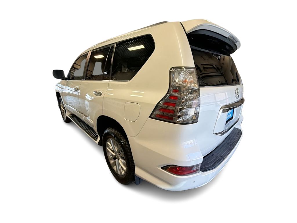 Thumbnail: 2019 Lexus GX - 4