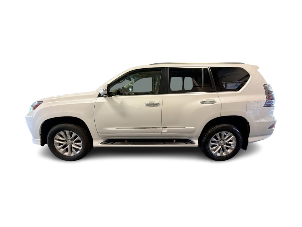 Thumbnail: 2019 Lexus GX - 3