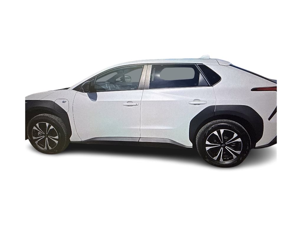 Thumbnail: 2023 Subaru Solterra - 2