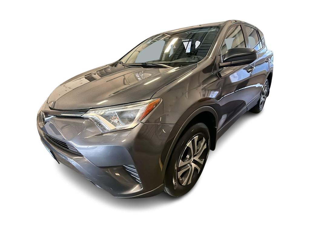 Thumbnail: 2018 Toyota RAV4 - 21