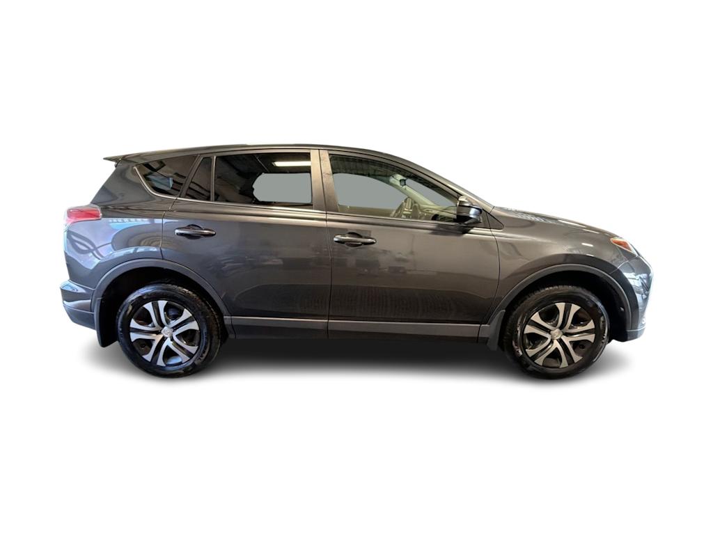 Thumbnail: 2018 Toyota RAV4 - 23