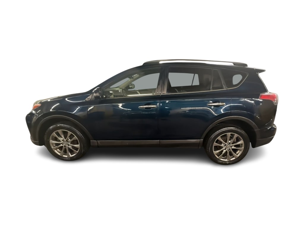 Thumbnail: 2018 Toyota RAV4 - 3