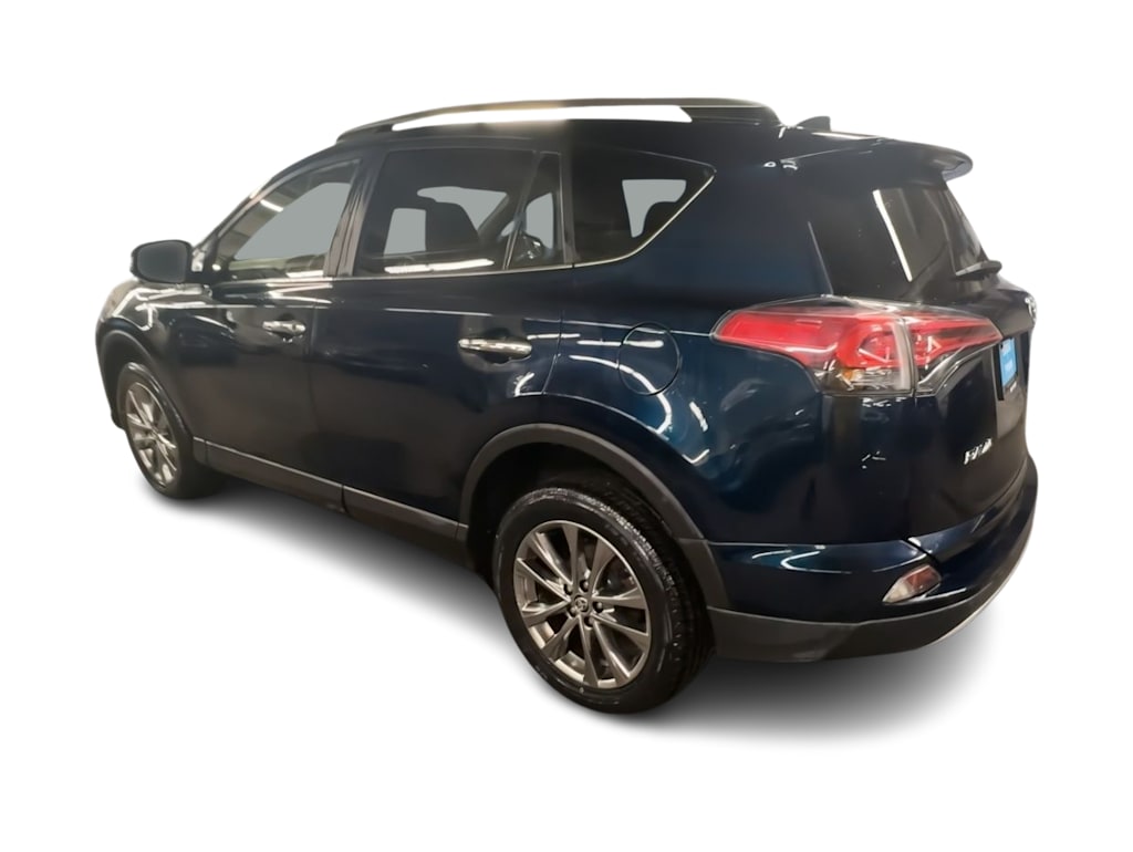 Thumbnail: 2018 Toyota RAV4 - 4