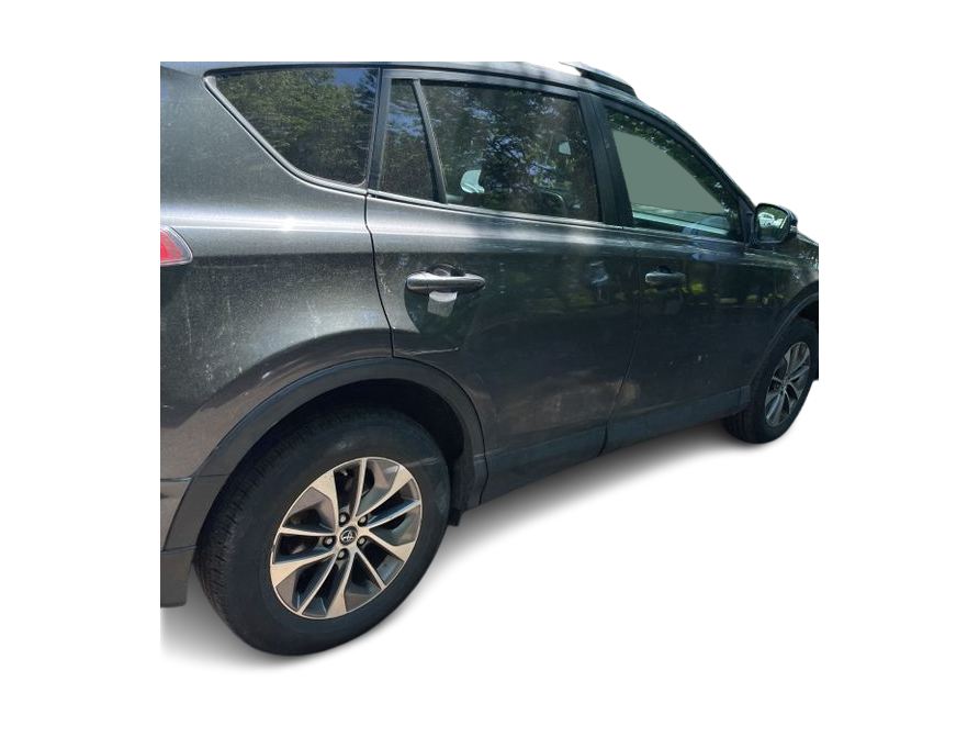 Thumbnail: 2018 Toyota RAV4 - 18