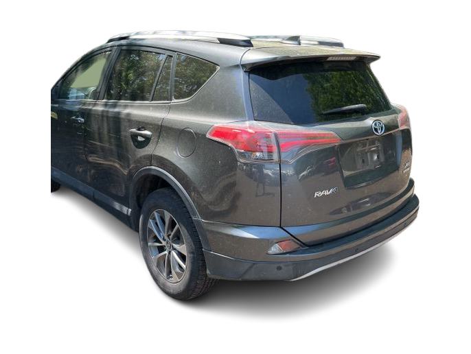 Thumbnail: 2018 Toyota RAV4 - 4