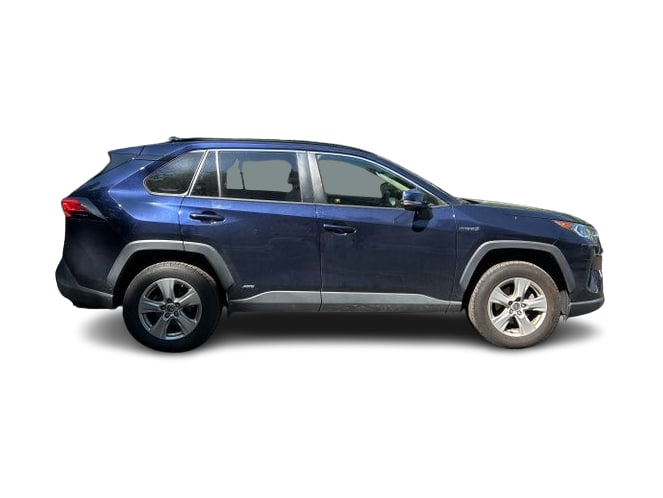 Thumbnail: 2021 Toyota RAV4 - 20