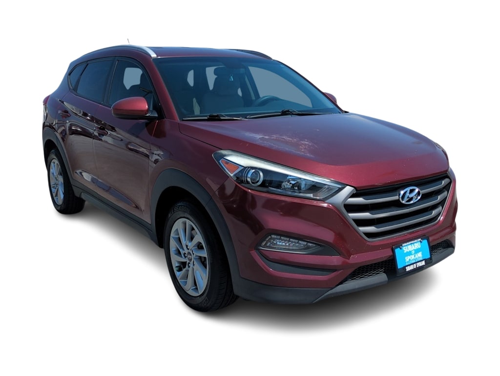 Thumbnail: 2016 Hyundai Tucson - 21