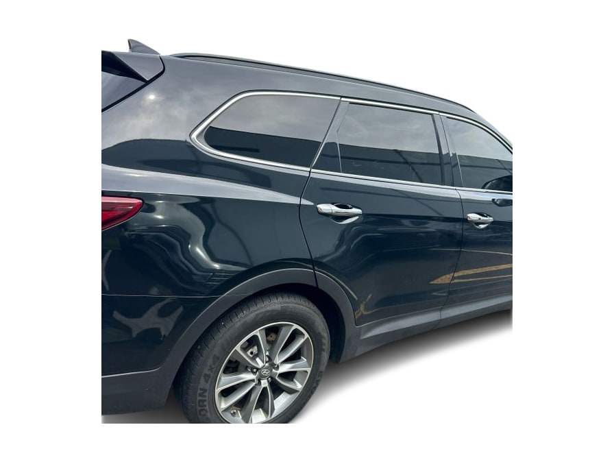 Thumbnail: 2019 Hyundai Santa Fe - 17
