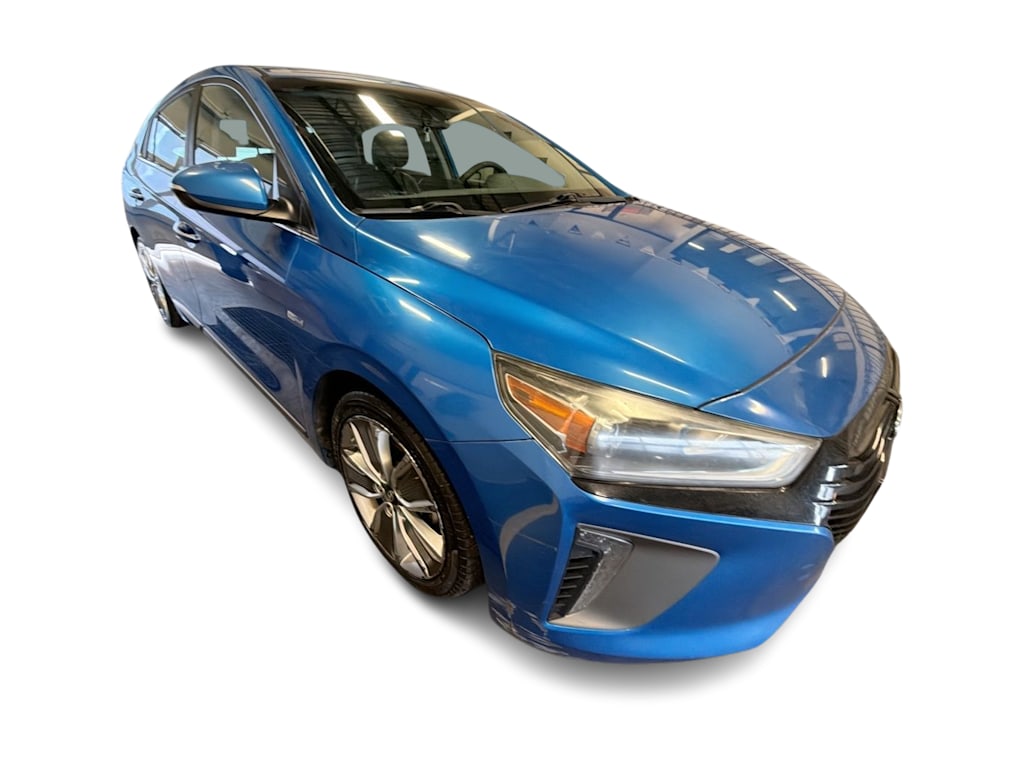 Thumbnail: 2017 Hyundai Ioniq - 20