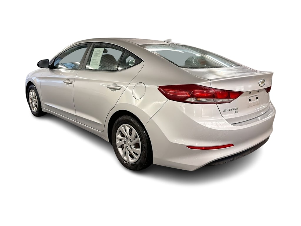 Thumbnail: 2017 Hyundai Elantra - 4