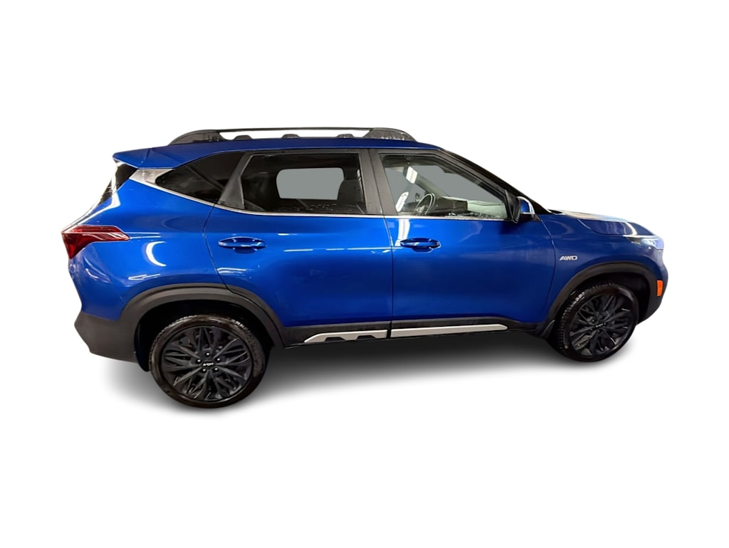 Thumbnail: 2023 Kia Seltos - 20