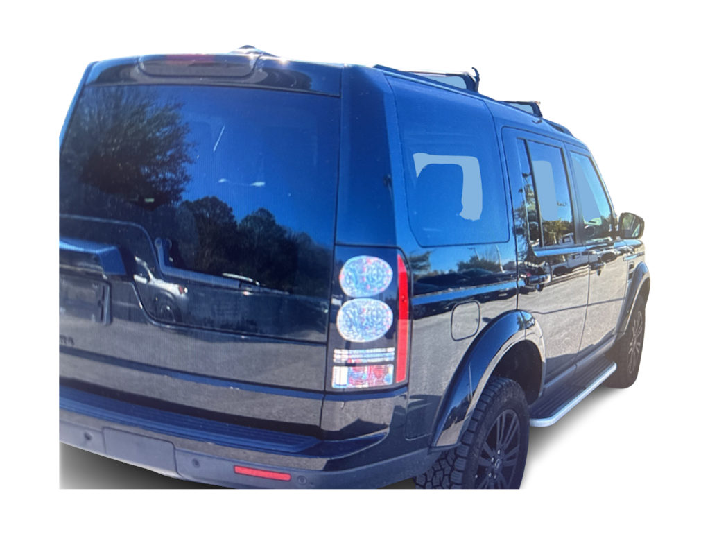 Thumbnail: 2015 Land Rover LR4 - 13