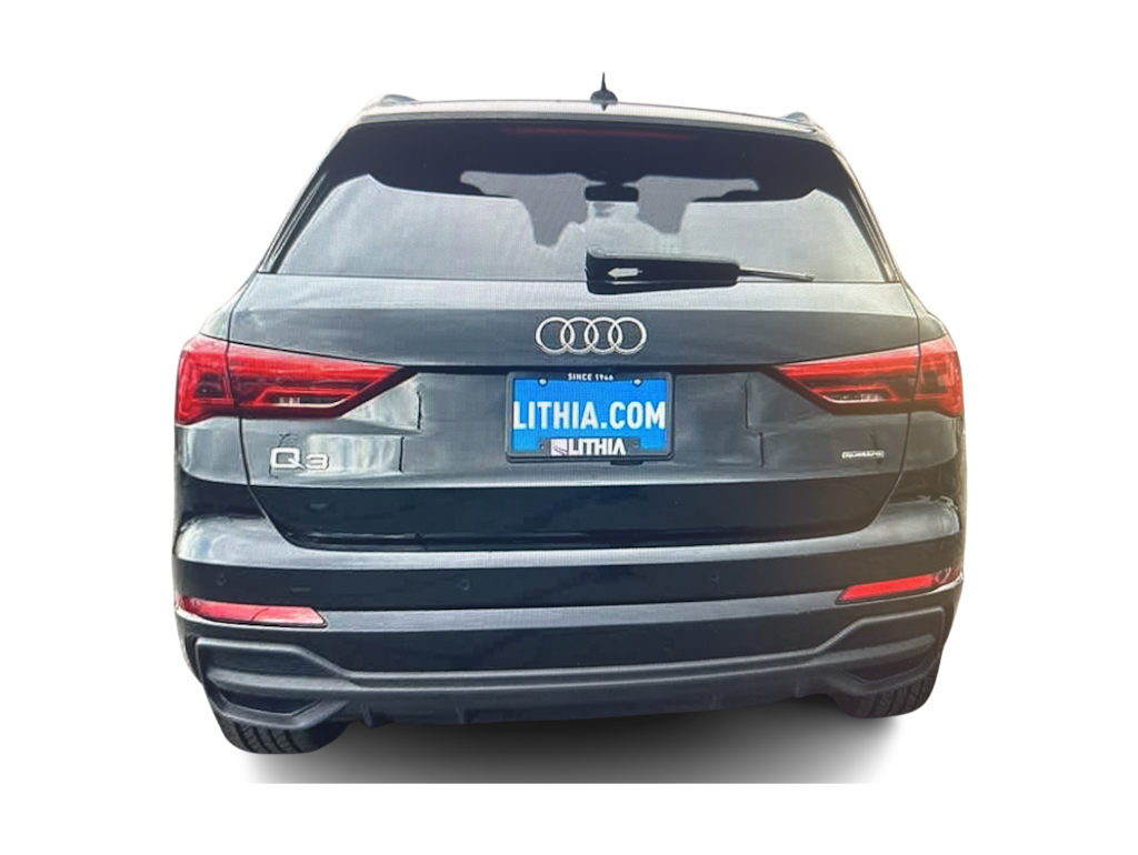 Thumbnail: 2022 Audi Q3 - 4