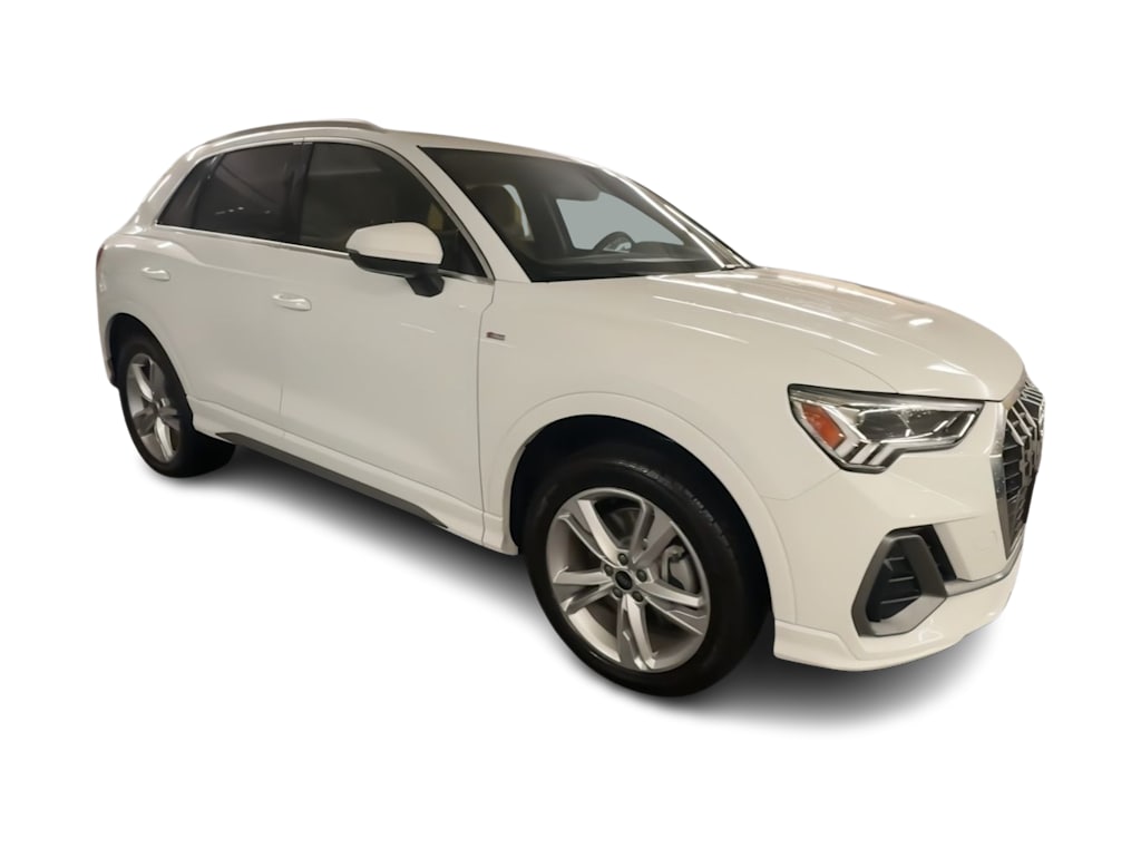 Thumbnail: 2024 Audi Q3 - 18