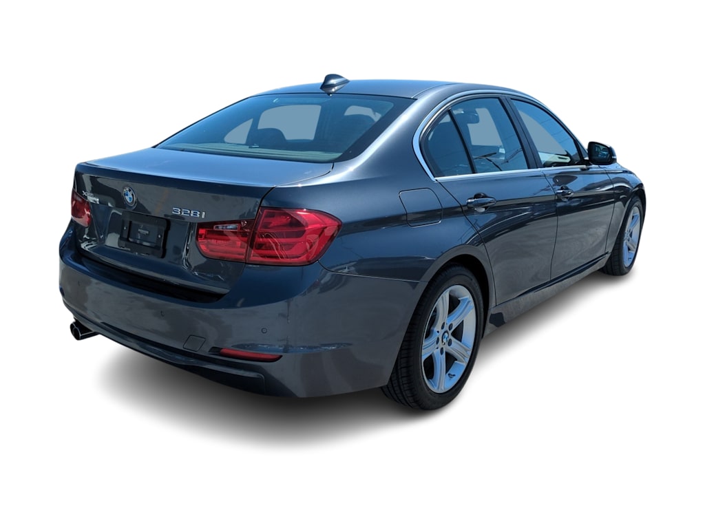 Thumbnail: 2015 BMW 3 Series - 23