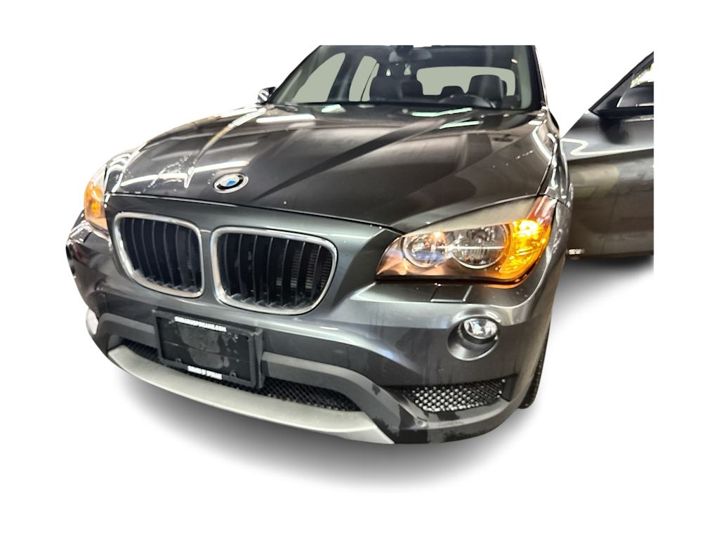Thumbnail: 2014 BMW X1 - 24