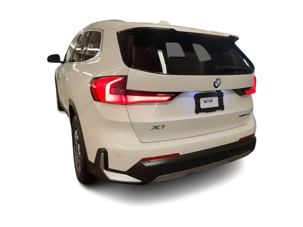 Thumbnail: 2023 BMW X1 - 4