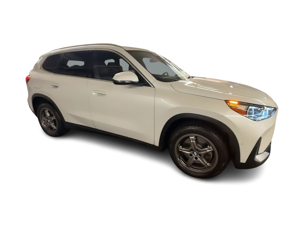 Thumbnail: 2023 BMW X1 - 22