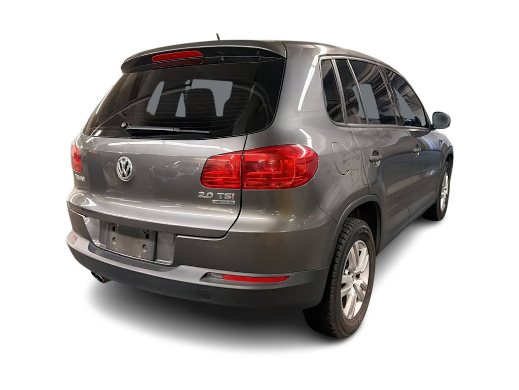 Thumbnail: 2013 Volkswagen Tiguan - 20