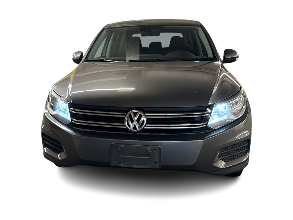 Thumbnail: 2013 Volkswagen Tiguan - 6